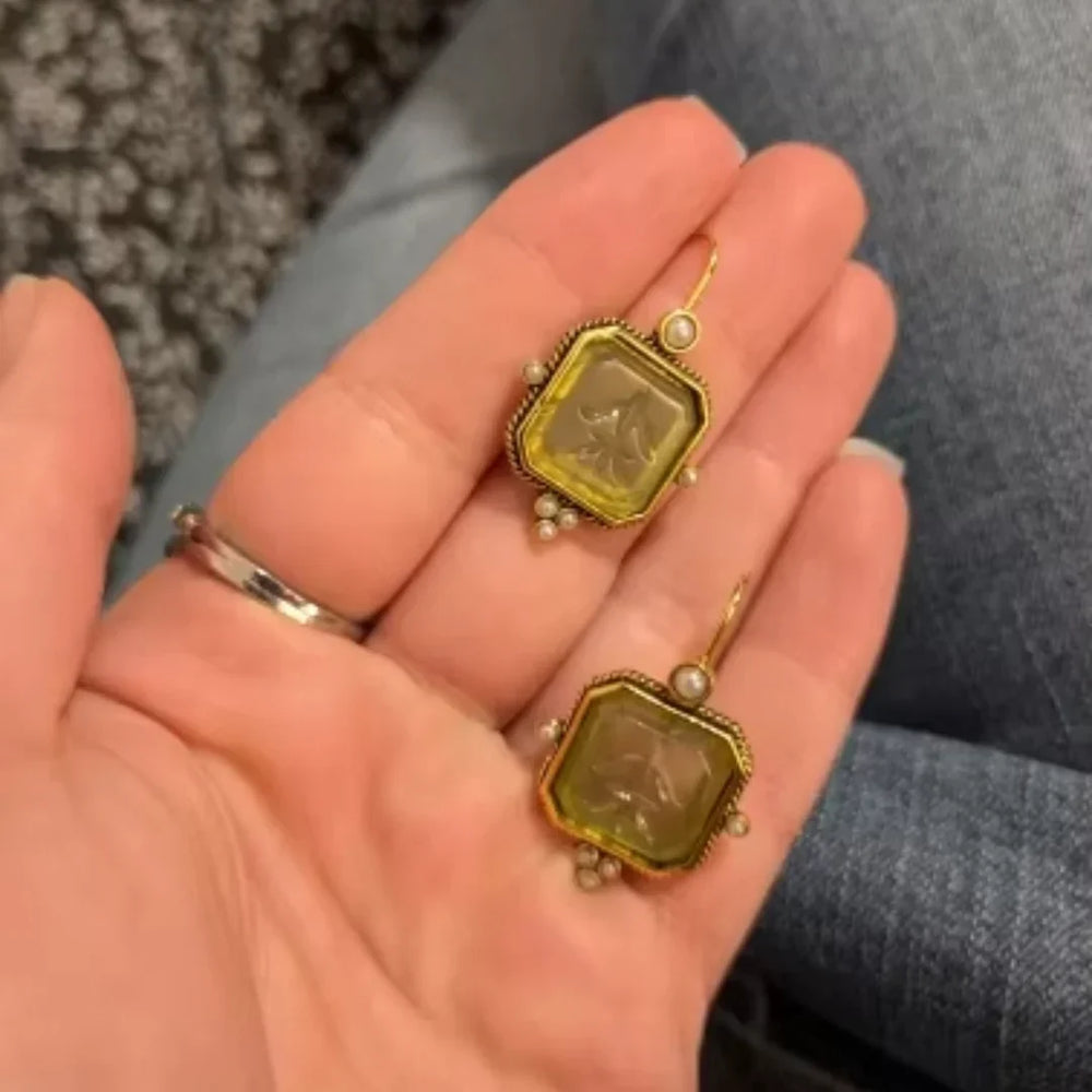 <h2>Chosen by 40,000+ American Women</h2><h3></h3>