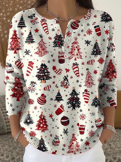 Hallie - Christmas jumper with buttons